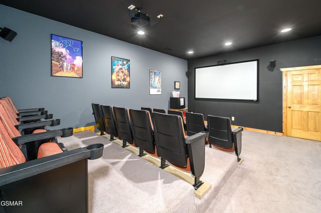 4319 Forest Ridge Way, Pigeon Forge, TN 37863