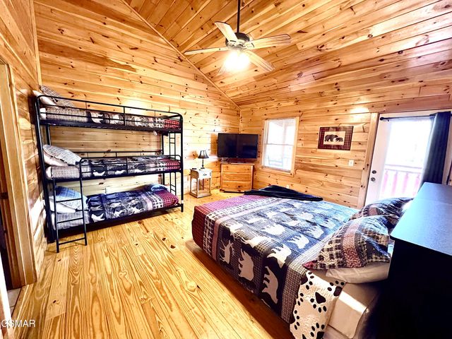 4319 Forest Ridge Way, Pigeon Forge, TN 37863