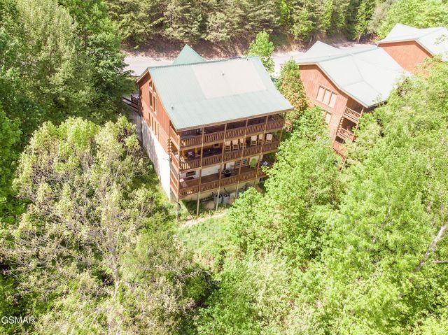 4319 Forest Ridge Way, Pigeon Forge, TN 37863