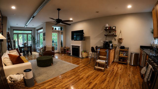 4823 N Sawyer Avenue 1, Chicago, IL 60625
