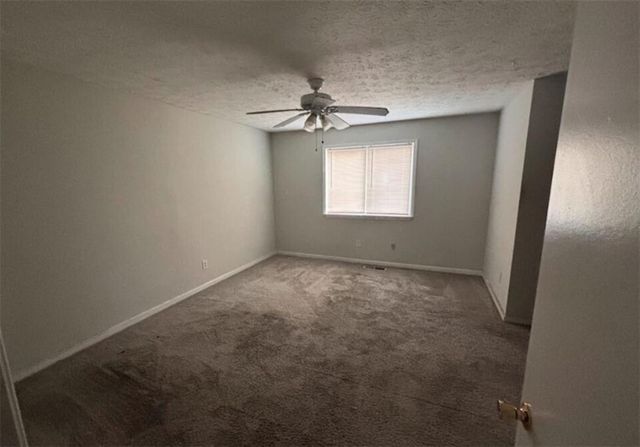 2174 Scarbrough Road, Stone Mountain, GA 30088