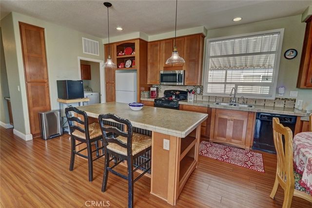 9850 Garfield 129, Huntington Beach, CA 92646