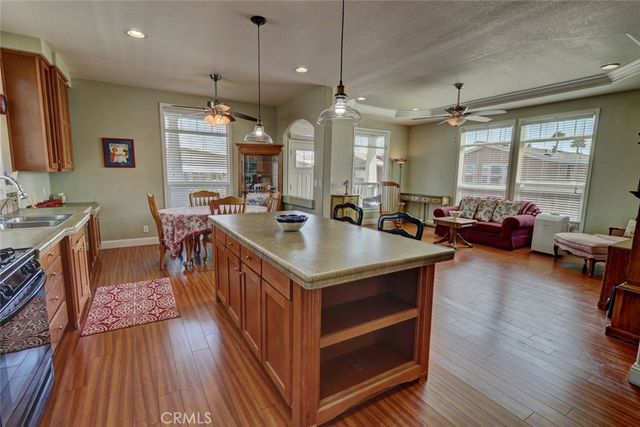 9850 Garfield 129, Huntington Beach, CA 92646