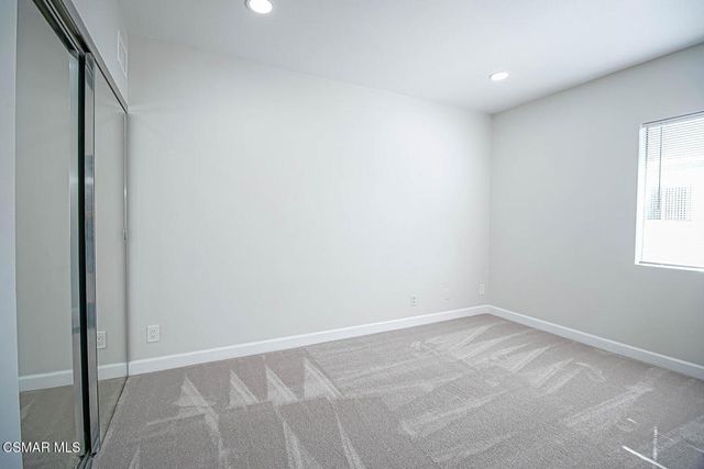 5460 White Oak Avenue E308, Encino, CA 91316