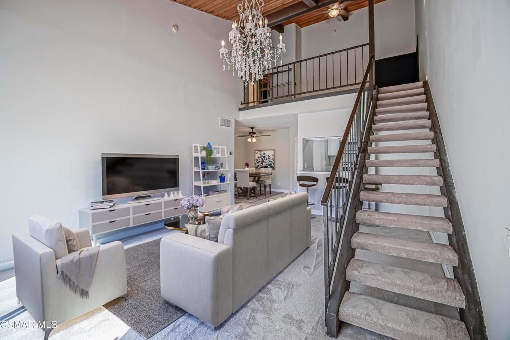 5460 White Oak Avenue E308, Encino, CA 91316