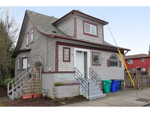 7927 N FESSENDEN St, Portland, OR 97203