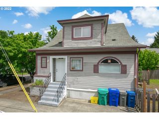 7927 N FESSENDEN St, Portland, OR 97203