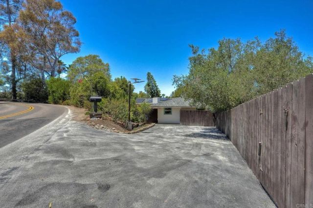 1741 Alta Vista Drive, Vista, CA 92084