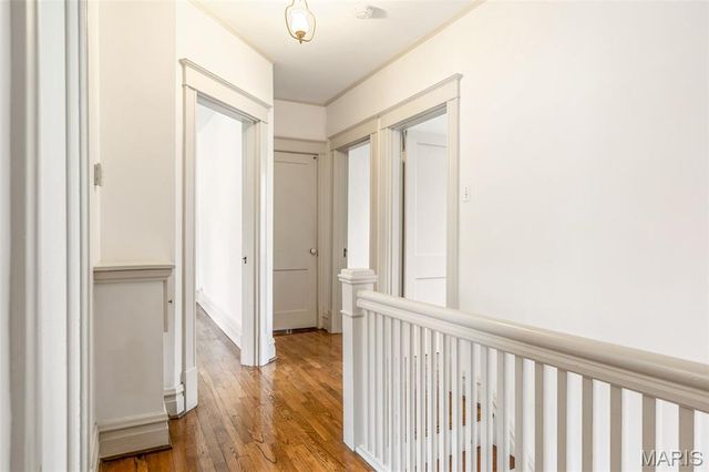 7153 Pershing Avenue, University City, MO 63130