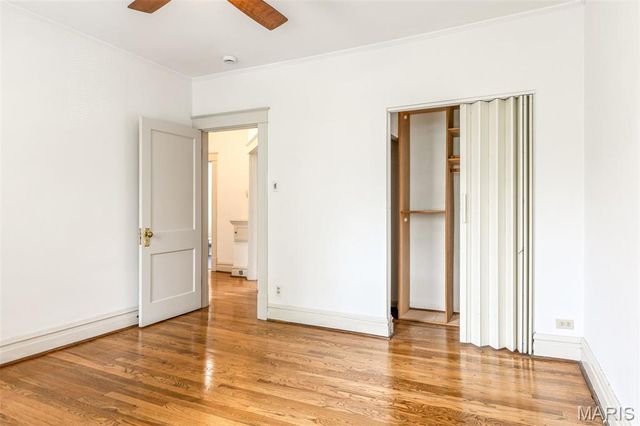 7153 Pershing Avenue, University City, MO 63130