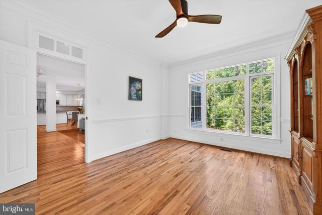 1208 INGLESIDE AVE, Mclean, VA 22101