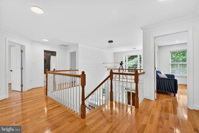 1208 INGLESIDE AVE, Mclean, VA 22101