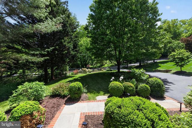 1208 INGLESIDE AVE, Mclean, VA 22101