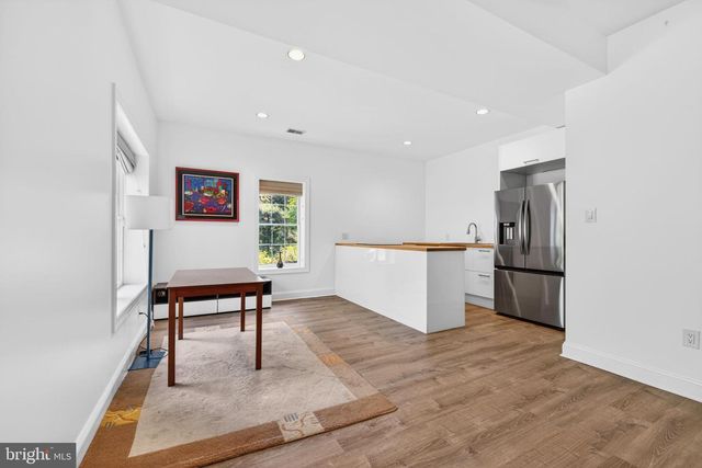 1208 INGLESIDE AVE, Mclean, VA 22101
