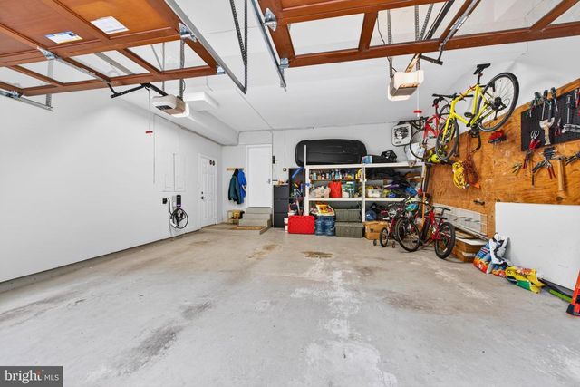 1208 INGLESIDE AVE, Mclean, VA 22101