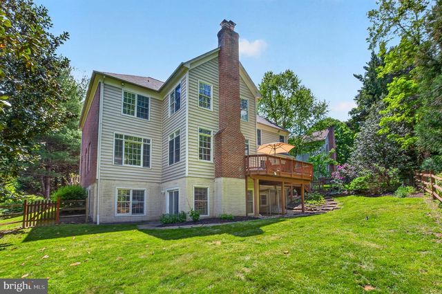 1208 INGLESIDE AVE, Mclean, VA 22101