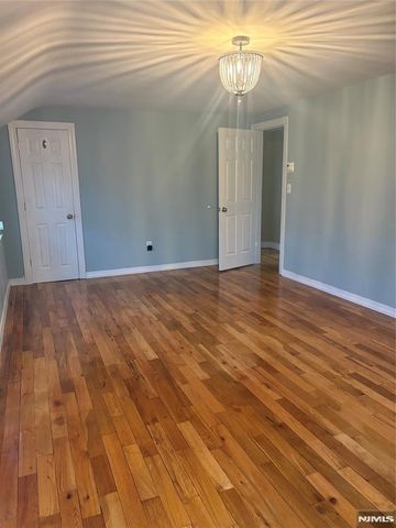 80 Carlton Avenue, East Rutherford, NJ 07073