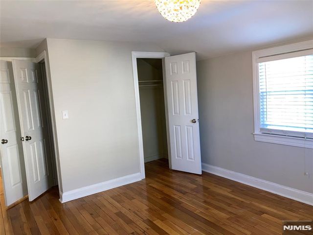 80 Carlton Avenue, East Rutherford, NJ 07073