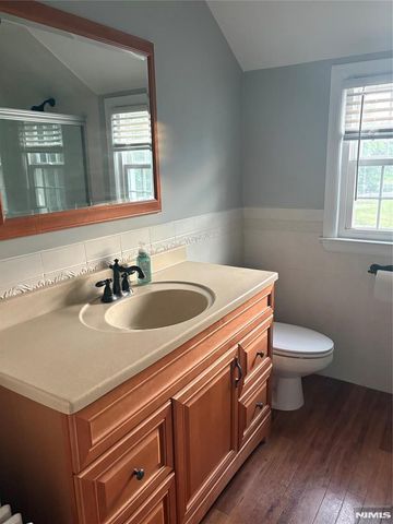 80 Carlton Avenue, East Rutherford, NJ 07073