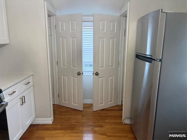 80 Carlton Avenue, East Rutherford, NJ 07073