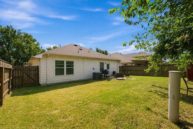 8011 Ginger Park Drive, Baytown, TX 77521