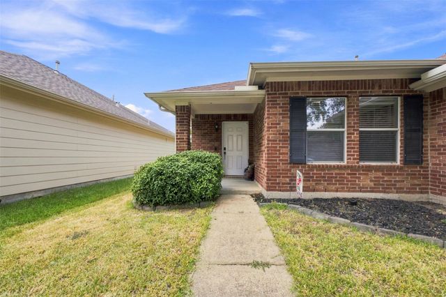 8011 Ginger Park Drive, Baytown, TX 77521