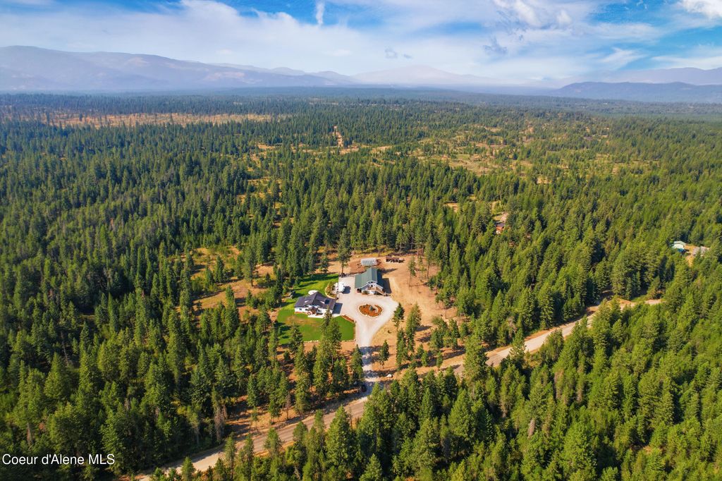 9969 W. Coeur D'Alene Dr, Spirit Lake, ID 83869 photo 5