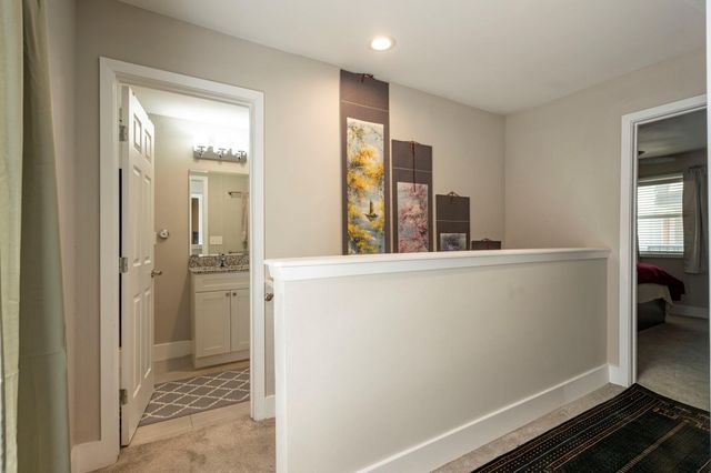 935 La Posada DR 148, Austin, TX 78752