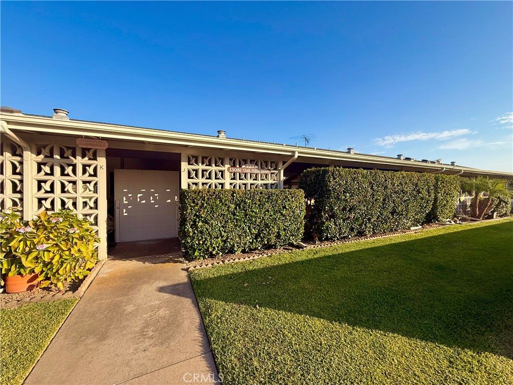 13081 Oak Hills Drive 223J, Seal Beach, CA 90740 — exterior