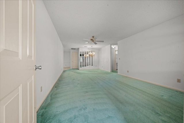 9377 SW 90TH COURT E, Ocala, FL 34481