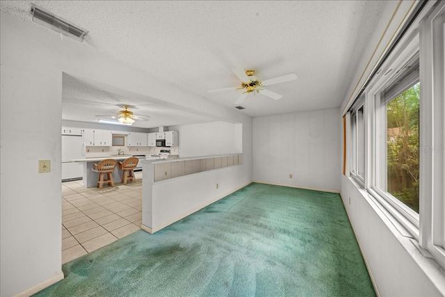 9377 SW 90TH COURT E, Ocala, FL 34481