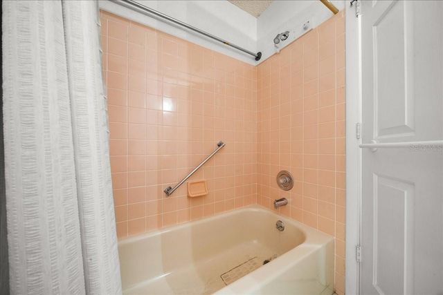 9377 SW 90TH COURT E, Ocala, FL 34481