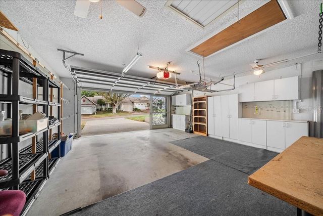 9377 SW 90TH COURT E, Ocala, FL 34481