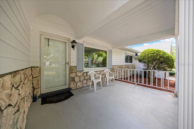 9377 SW 90TH COURT E, Ocala, FL 34481