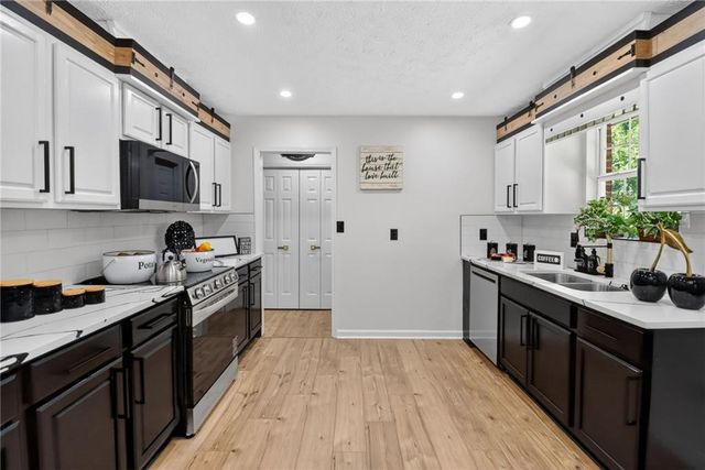 855 Tall Deer, Fairburn, GA 30213