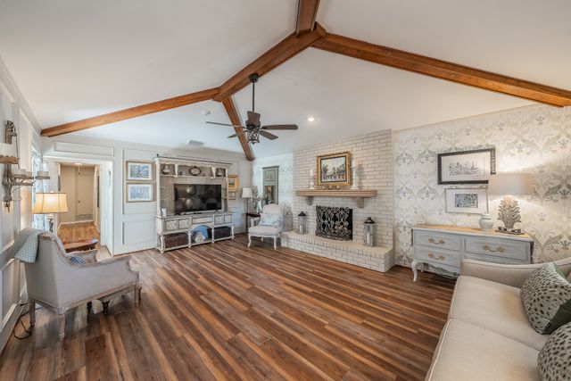 6016 Timber Creek Lane, Dallas, TX 75248