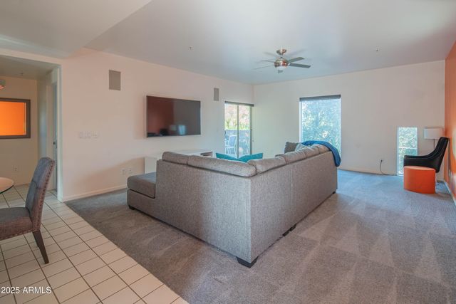 1111 W UNIVERSITY Drive 2012, Tempe, AZ 85281