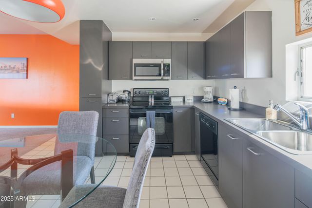1111 W UNIVERSITY Drive 2012, Tempe, AZ 85281