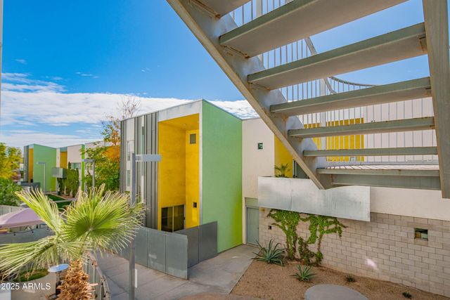 1111 W UNIVERSITY Drive 2012, Tempe, AZ 85281