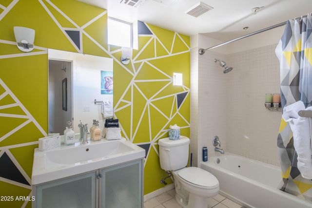 1111 W UNIVERSITY Drive 2012, Tempe, AZ 85281