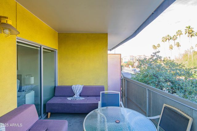 1111 W UNIVERSITY Drive 2012, Tempe, AZ 85281