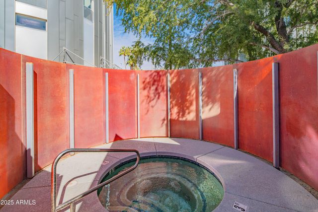 1111 W UNIVERSITY Drive 2012, Tempe, AZ 85281