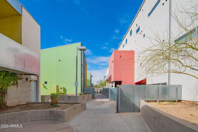 1111 W UNIVERSITY Drive 2012, Tempe, AZ 85281