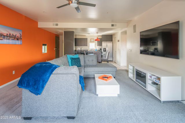 1111 W UNIVERSITY Drive 2012, Tempe, AZ 85281