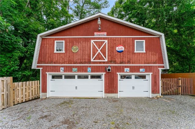 44 Water Street, Poland, OH 44514