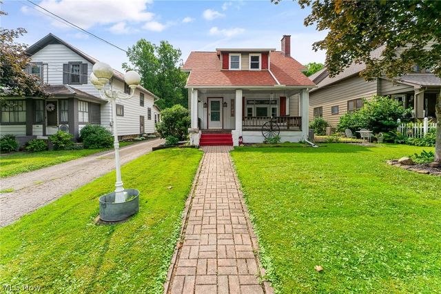 44 Water Street, Poland, OH 44514
