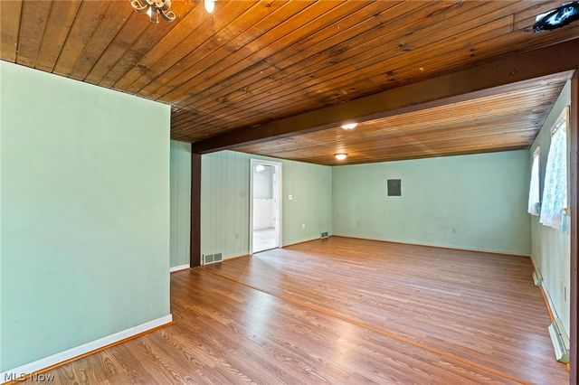 44 Water Street, Poland, OH 44514