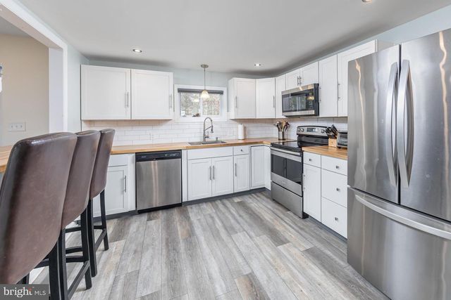 108 HAMMONTON RD, Buena, NJ 08310