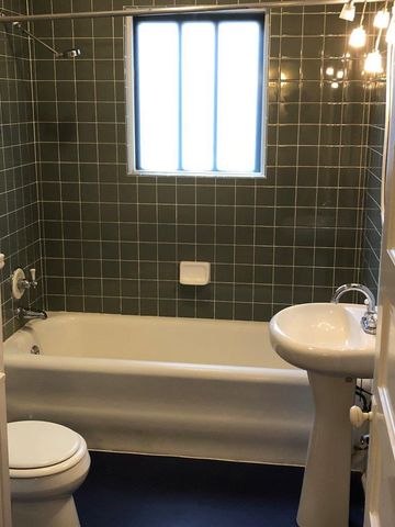 2107 Newton ST, Austin, TX 78704