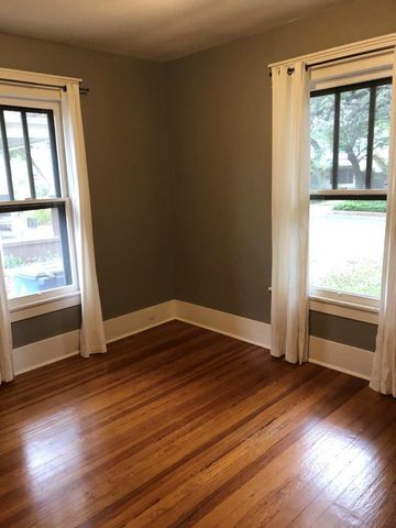 2107 Newton ST, Austin, TX 78704